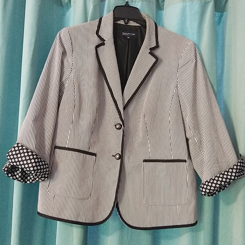 Seersucker blazer